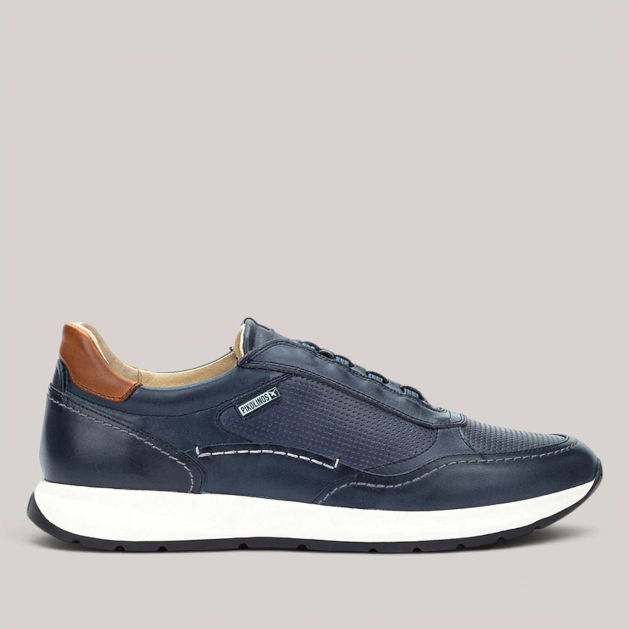 Men's Orthotic Friendly Shoes